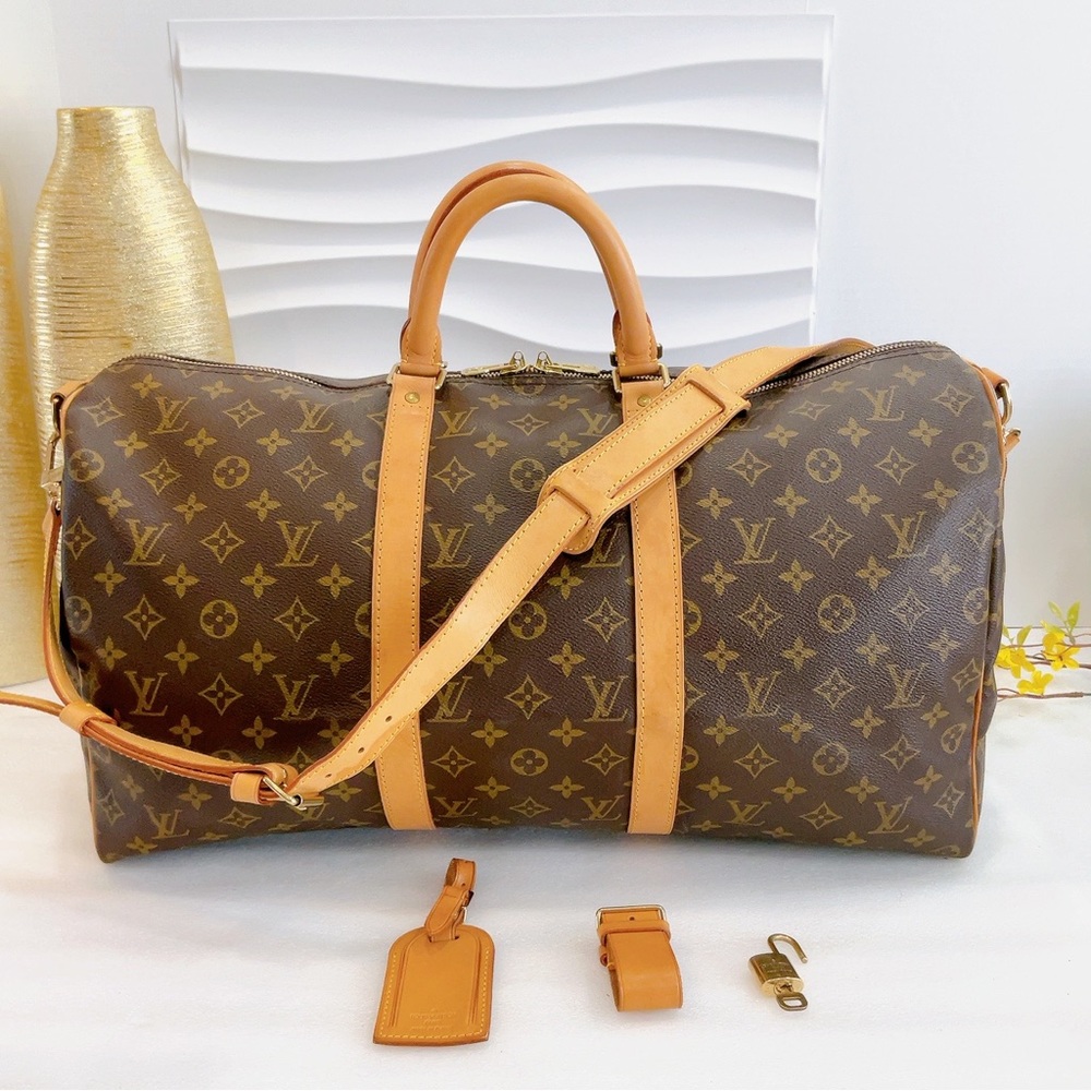 TRAVEL  WITH ❤️ AUTHENTIC Louis Vuitton Keepall 50 Bandouliere W/ Strap